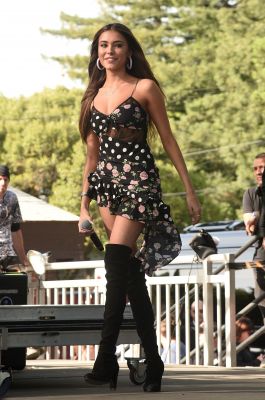 108284620_picturepub_madison-beer-010.jpg